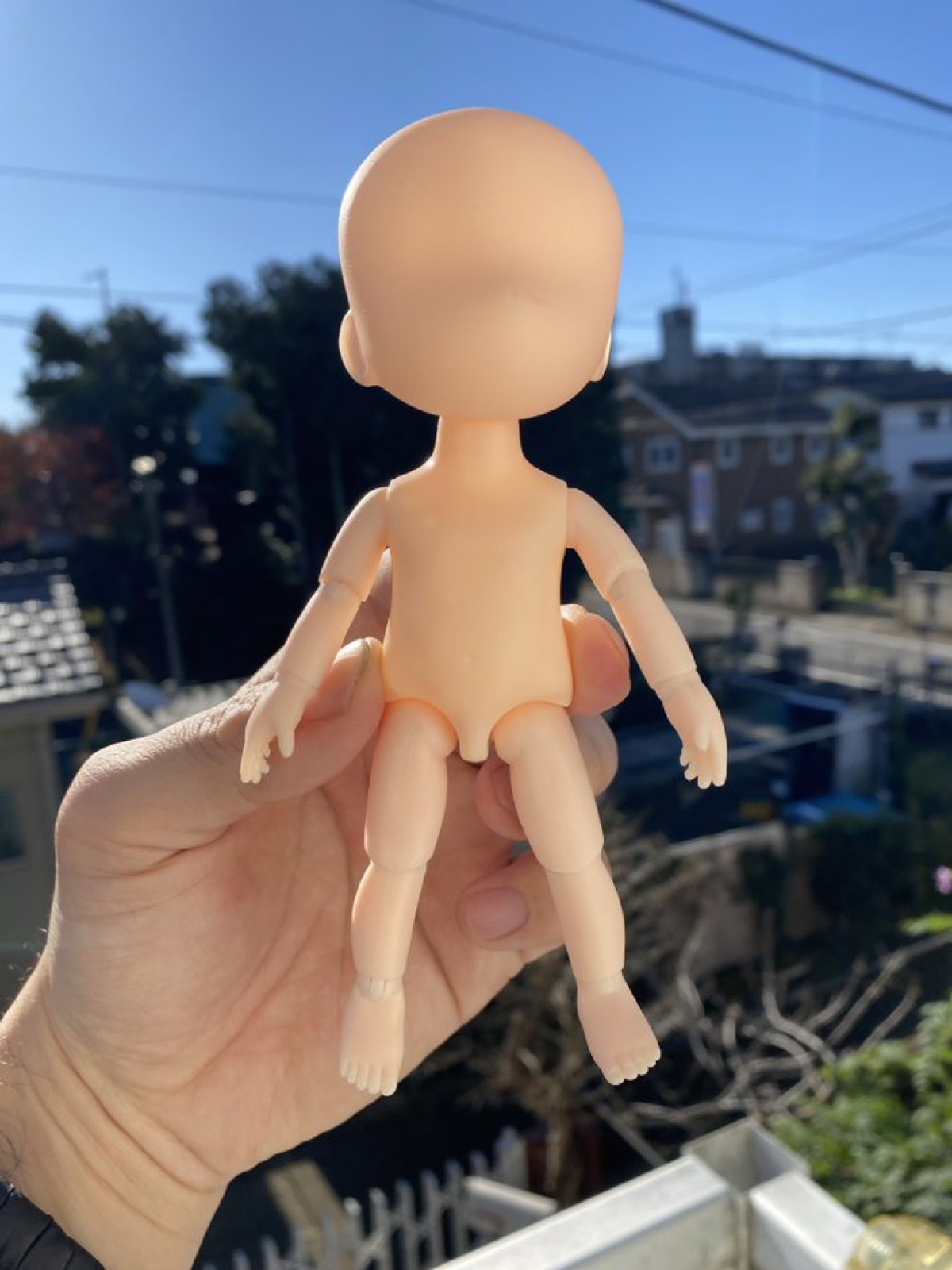 ドールヘッドとボディを組んだ状態